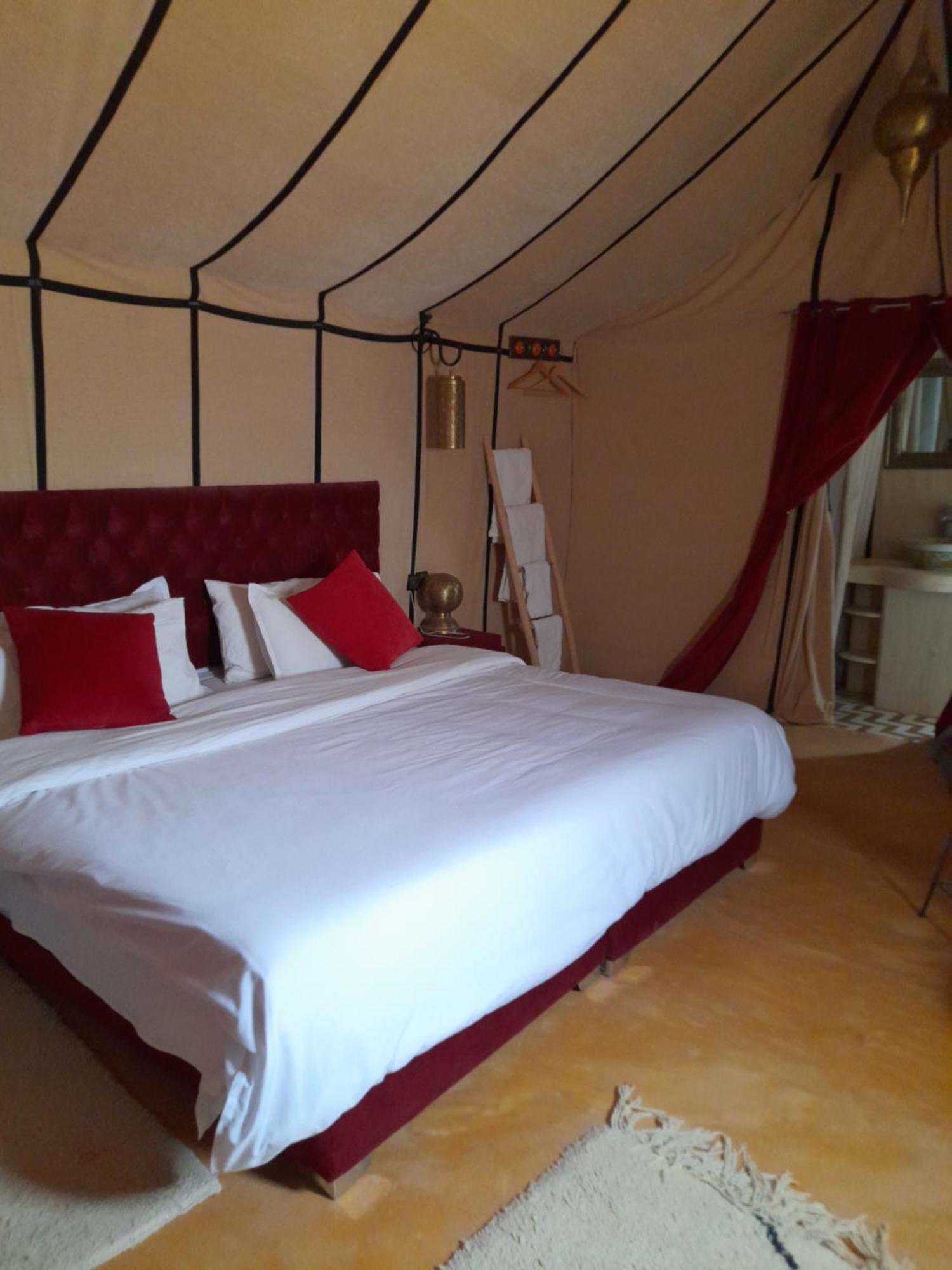 Tourza Desert Camp "Tents With Heating" Merzouga Buitenkant foto